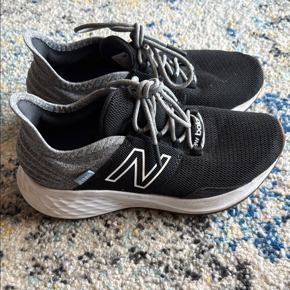 New Balance Black and Gray Sneakers